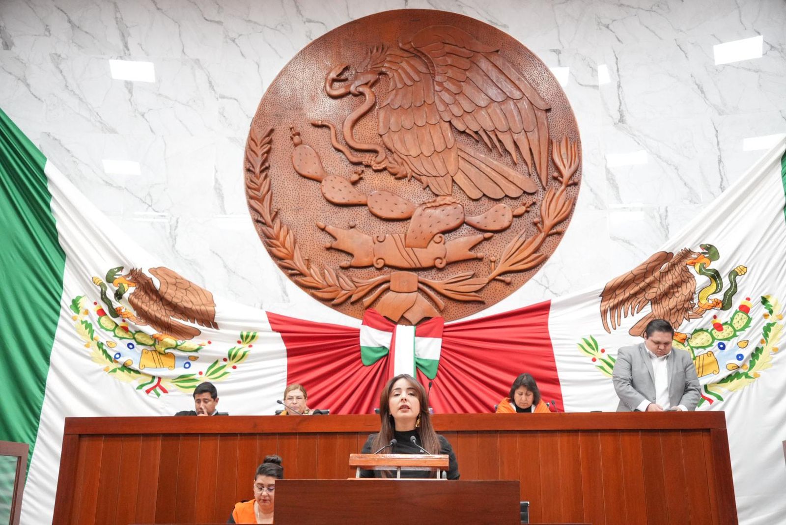 Presenta Miriam Martínez iniciativa de adición constitucional para garantizar el derecho humano a la ciencia